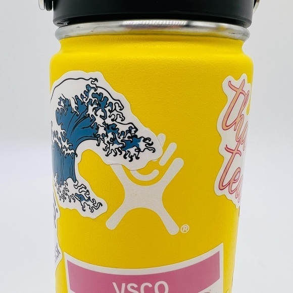 HYDRO FLASK 16 OUNCE WIDE MOUTH LEMON YELLOW WITH STICKERS WATER BOTTLE - Picture 10 of 10